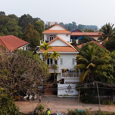 The Bygone Hotel Siem Reap Exterior foto